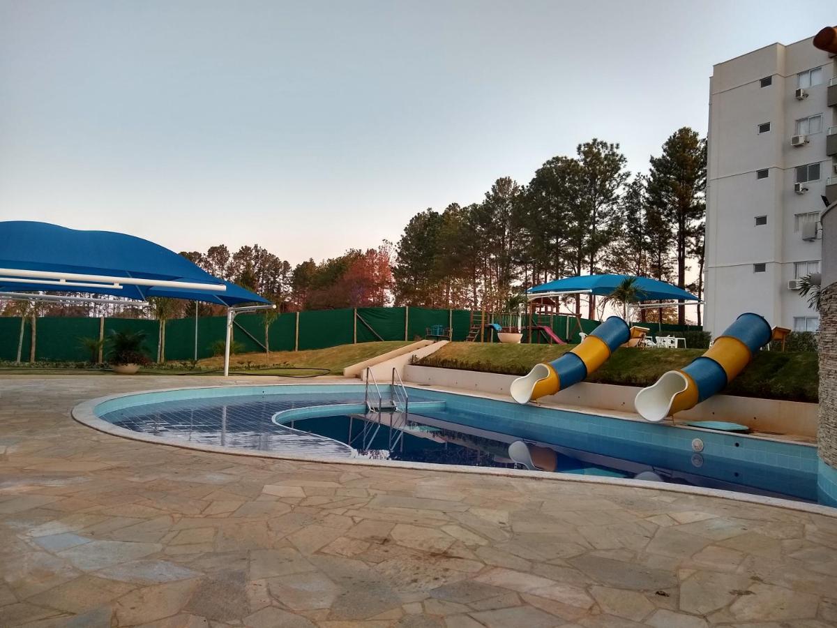 Lagoa Quente Flat Service 2 Quartos Com Acesso Ao Clube Da Lagoa Quente Apartamento
